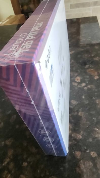 LENOVO tab P11 plus ,Чисто нов