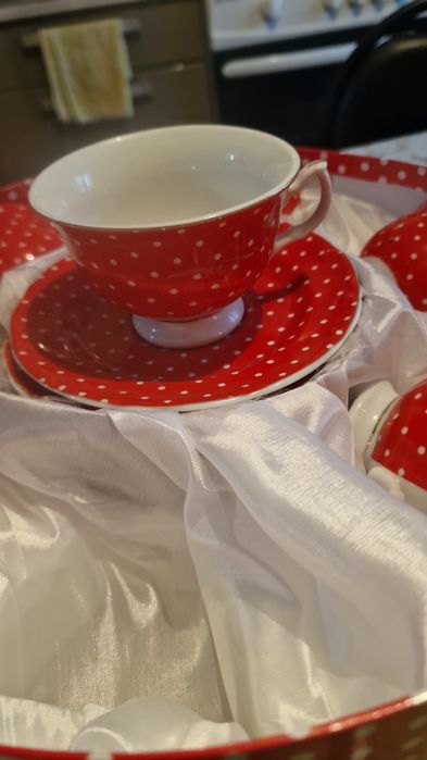 Продам набор чайной пары