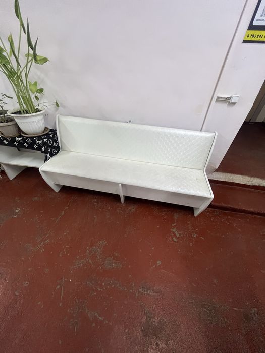 Оборудование холодильные витрины и т.д