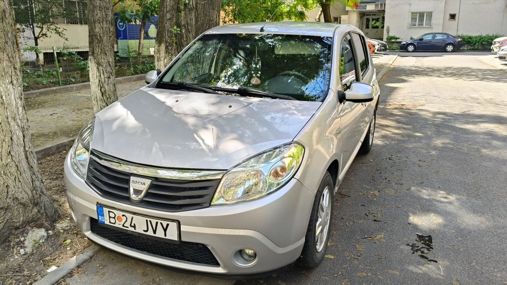 De vanzare, Sandero 1.6