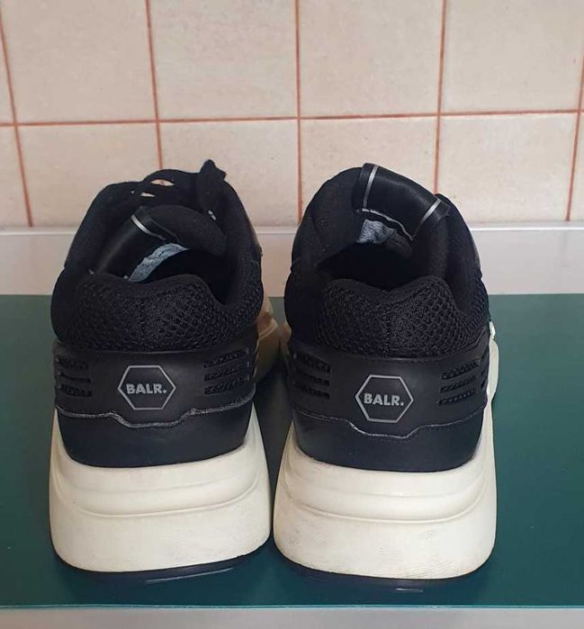 Маратонки кожени BALR