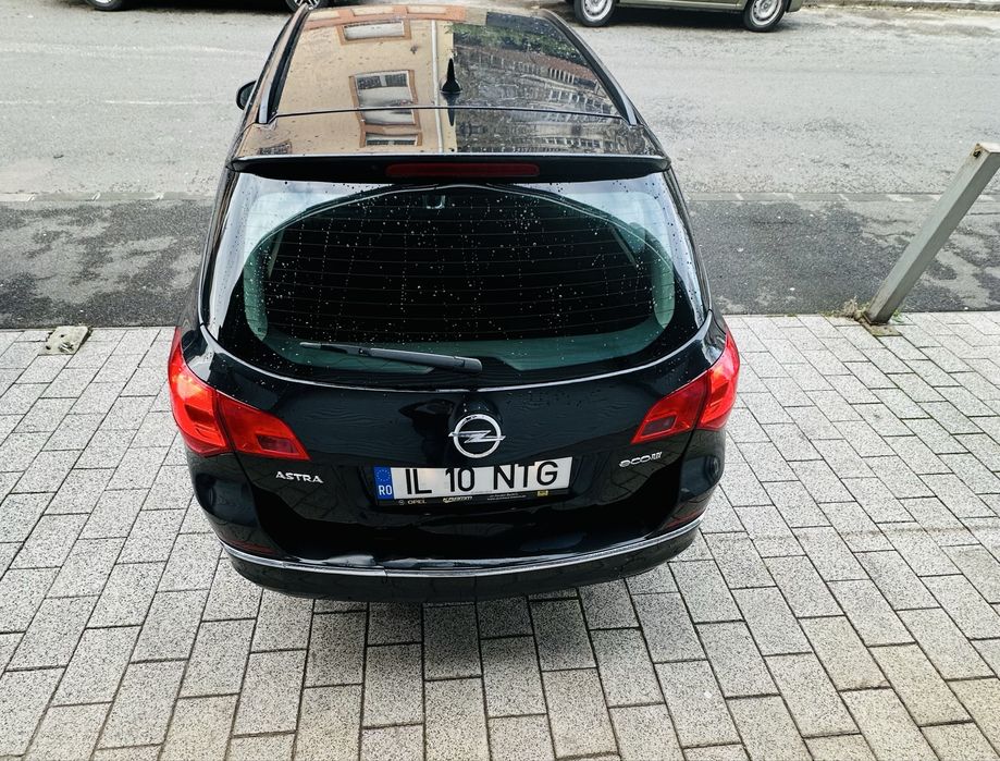 Vand opel astra J 1,6 ecotec 2015 pret fix 4750€