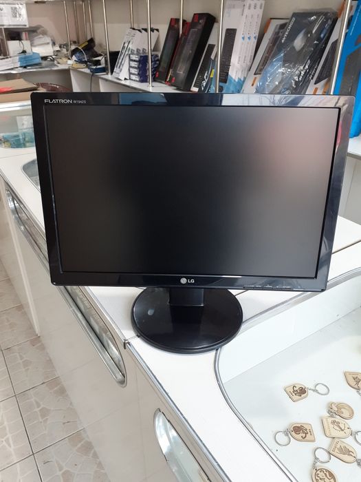 Monitor LG Flatron 19