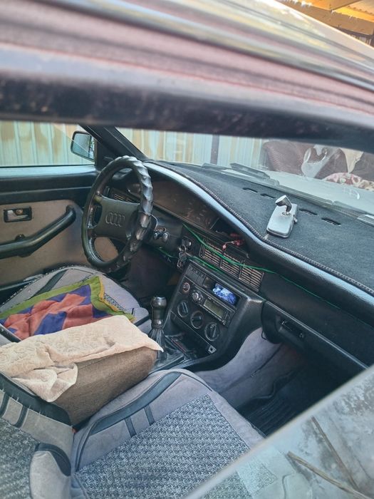 Audi 100 хорошое состояние