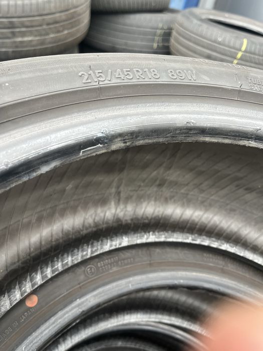 Anvelope vara 215/45/18