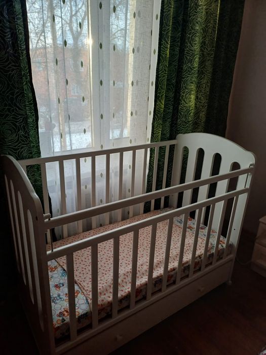 Кроватка детская