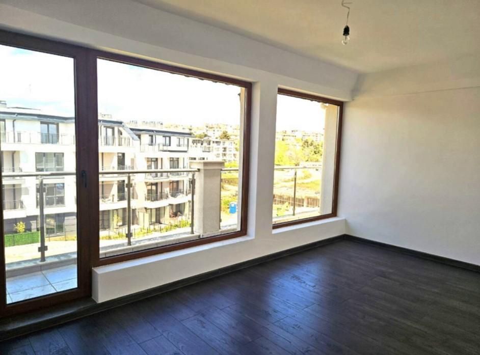 Продава се Тристаен апартамент в Созопол - 159 кв.м за 1101 €/кв.м - Снимка #7