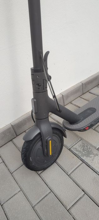 Trotineta electrica Xiaomi MI Essential