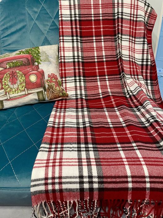 Новогодние пледы и наволочки