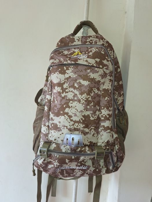 Ryukzak arzonga sotiladi!