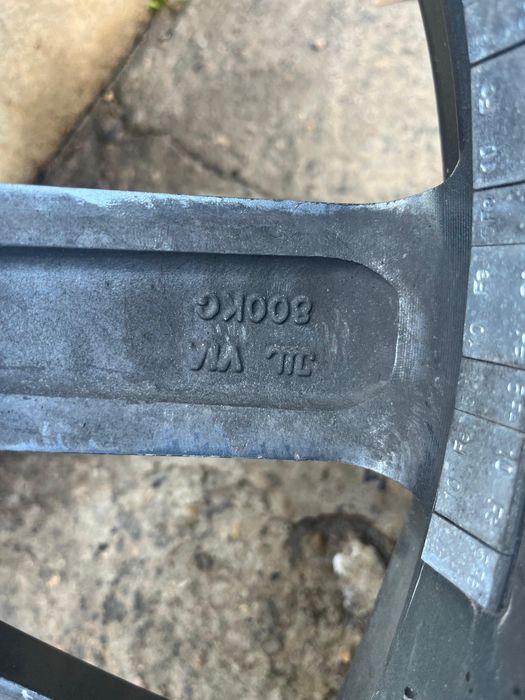 Продам диски Лексус 570