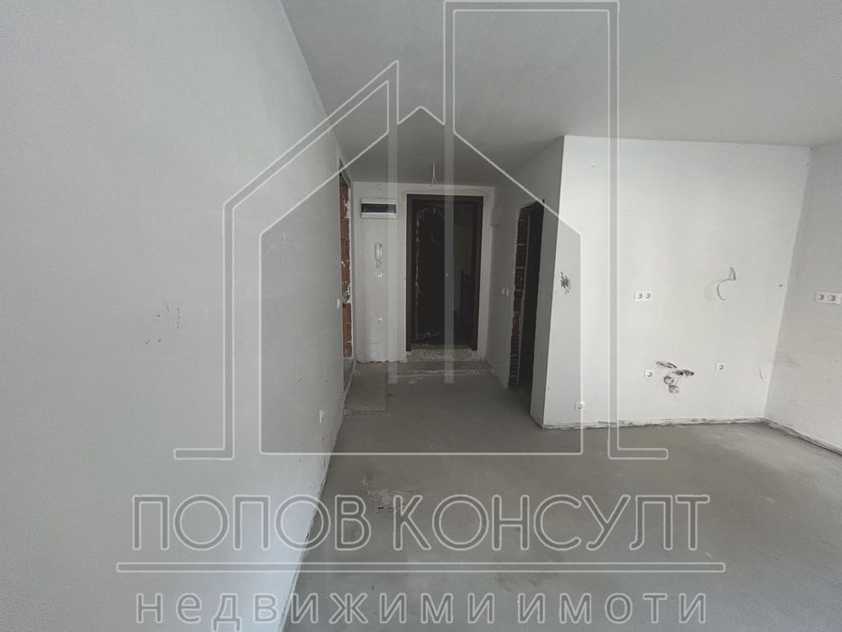 Продава се Двустаен апартамент в Пловдив, Кючук Париж - 72 кв.м за 1320 €/кв.м - Снимка #2