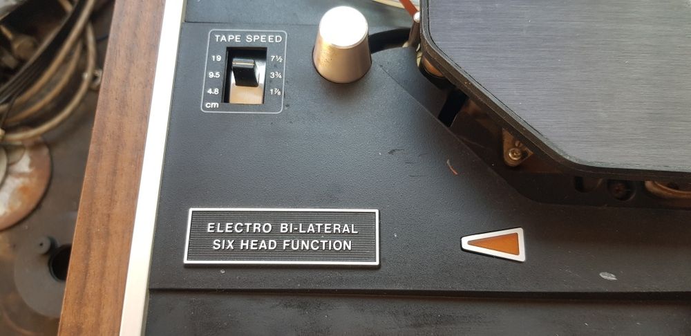 Ролков магнетофон Sony TC-730