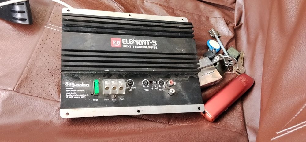 Продам усилитель