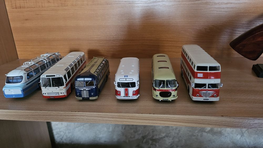 Ретро метални рейсчета