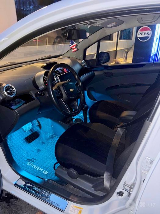 Chevrolet spark 2015