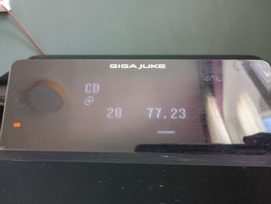 Микро система Sony Giga Juke