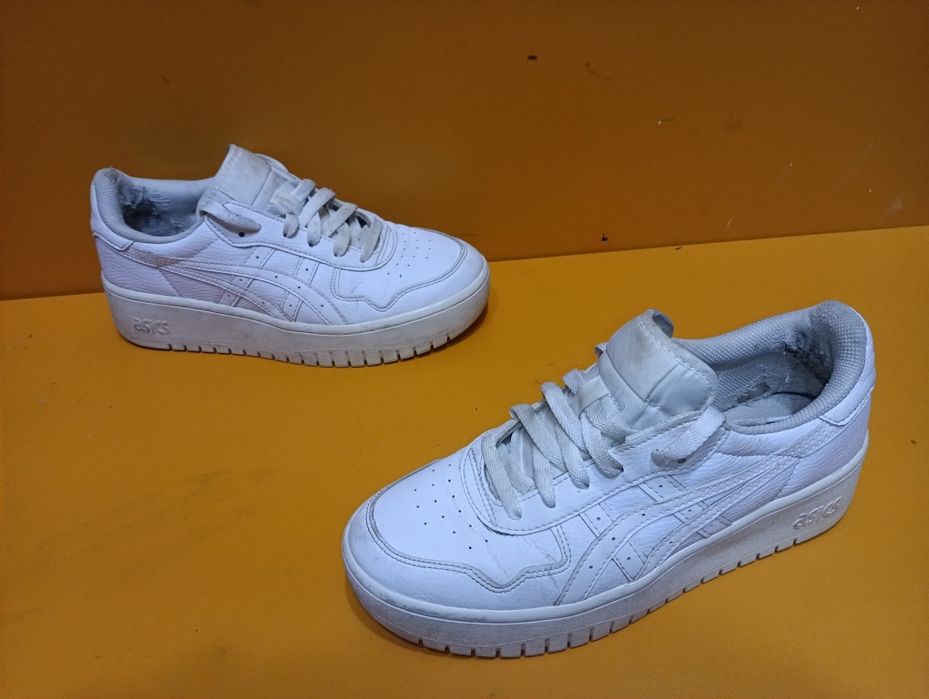 Asics Japan N 40 кожени