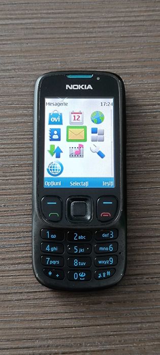 Se vinde Motorola Gleam și Nokia 6303