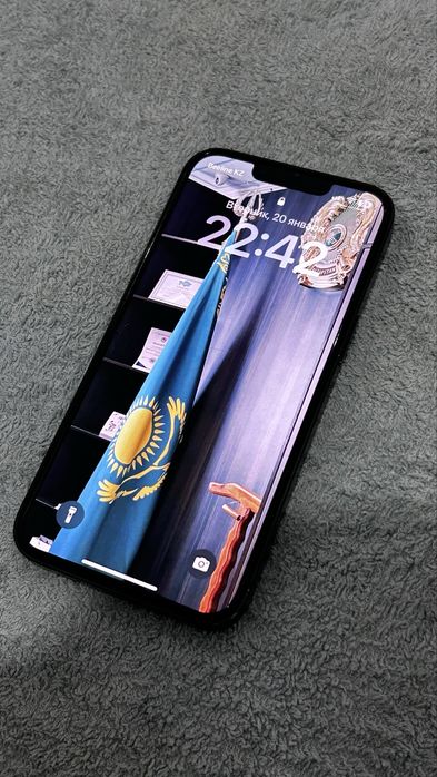 iPhone 13 128 gb    ,