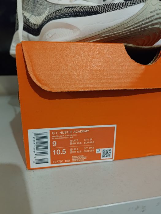 Nike G.T. Hustle Academy 42.5 номер