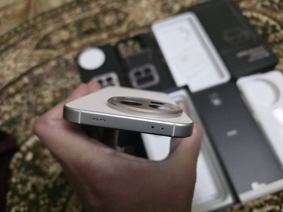 Realme GT8 Pro в наличии