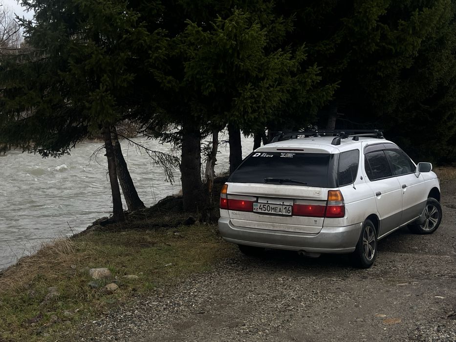 продам Nissan R’nessa