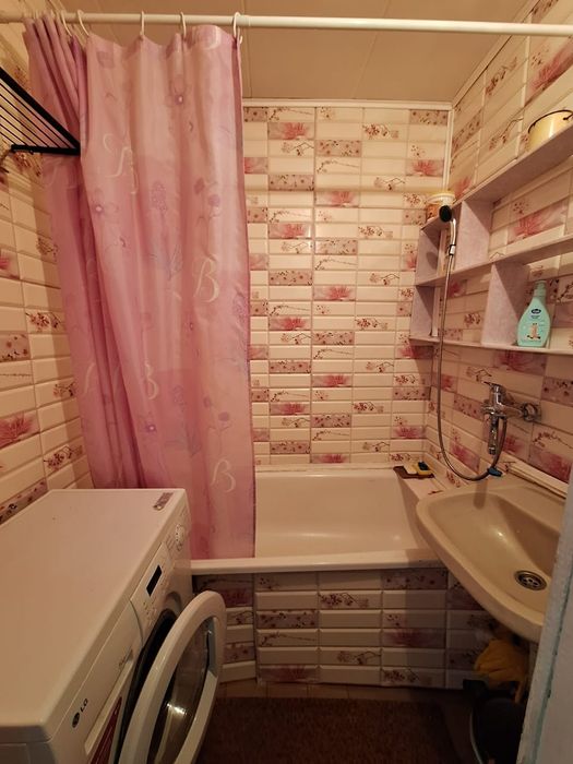 Сдам 2ком квартиру в 19 мкр