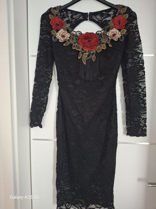 Rochii cu dantela si sacouri elegante, marime 36, noi