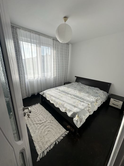 Inchiriez apartament 2 camere zonă centrală