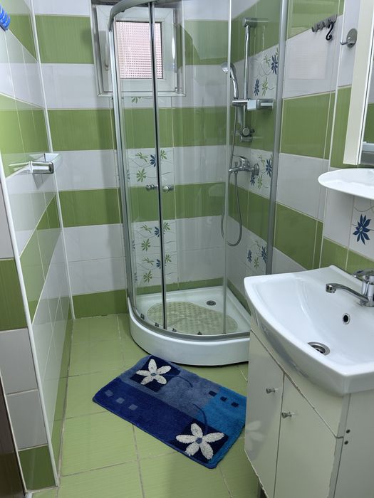 Apartament cu 3 camere