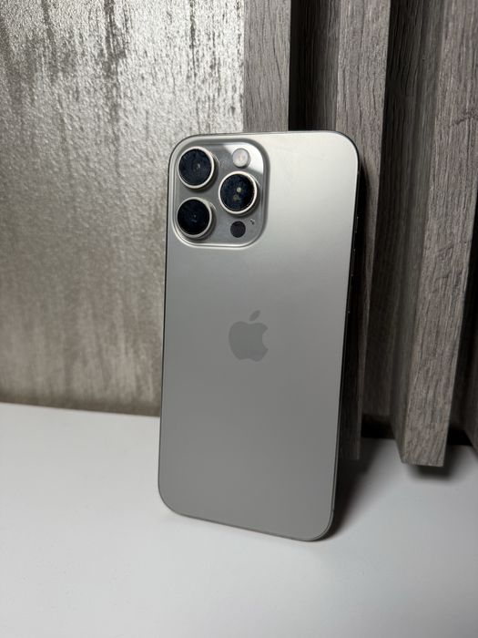 iPhone 16 Pro Max 256GB garntie 2 ani Universul Telefoanelor