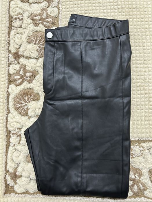 Кожен панталон на Зара ХХЛ