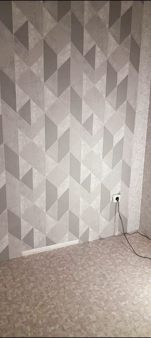 Обои бумажные  продам