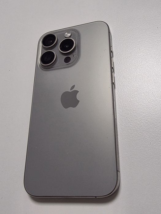 Iphone 15 pro 256gb