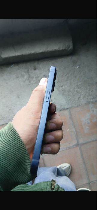 iPhone 13 гарантия