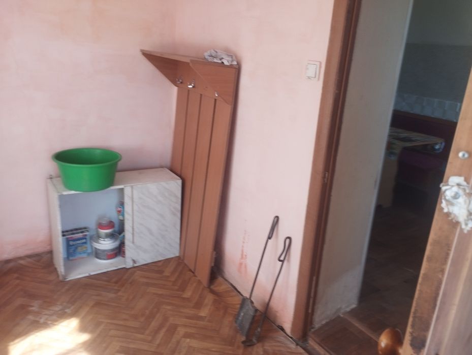 Жер үй жалға беріледі.