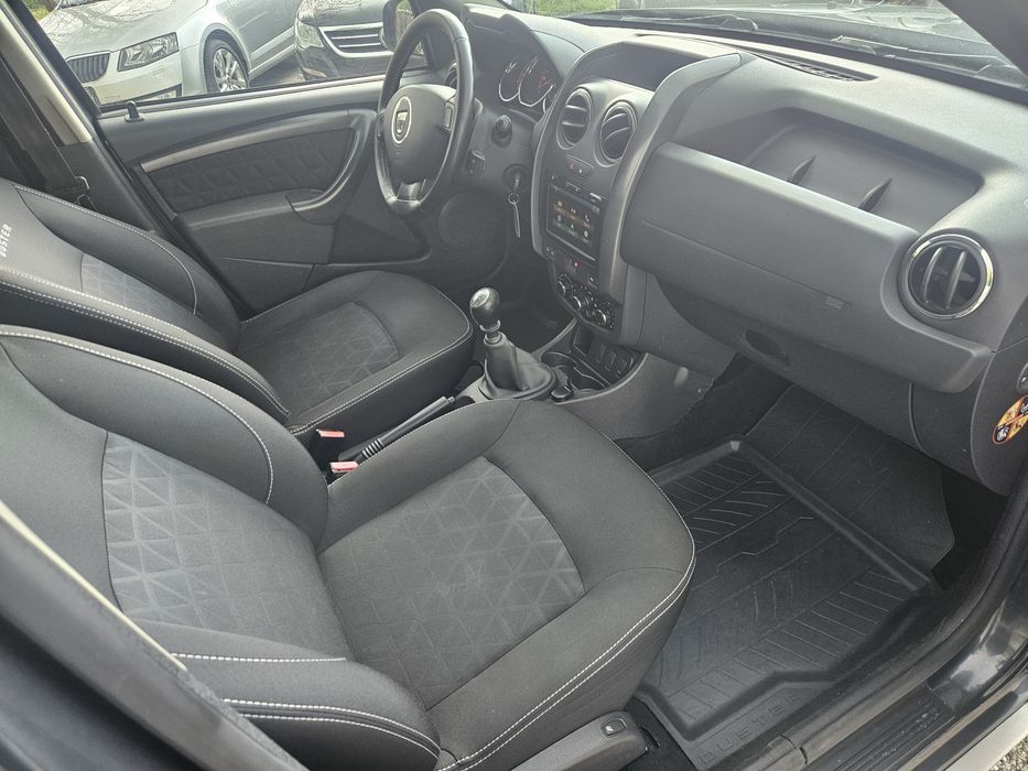 Dacia Duster 2015 Prestige Euro 5~ 1.5dci 109 CP/Navi/Sc incalzite/Senz park/