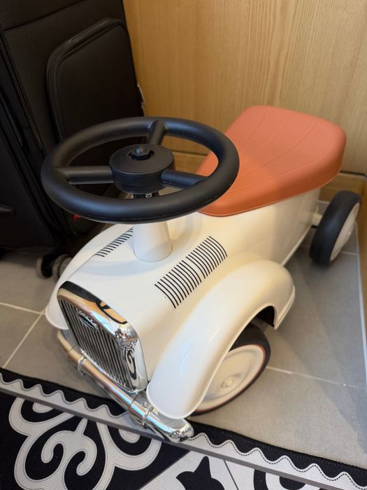 Машинка детская игрушка кататься