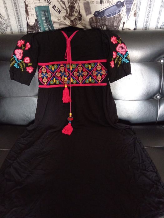 Элегантное платье