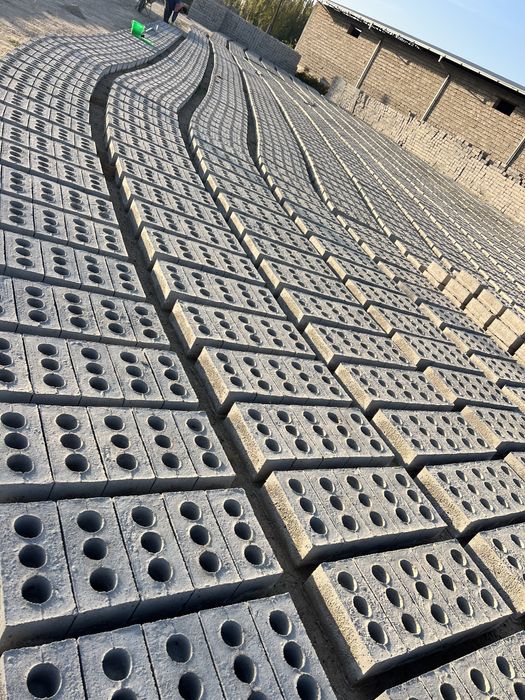 Әйелдердің кеуделерінің салбырап кетуі