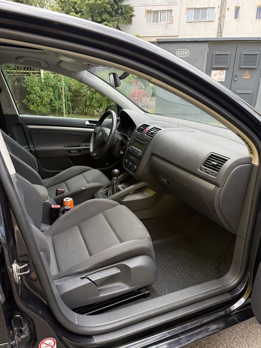 Volkswagen Golf 5, 1.4 Benzina, 2005, Trapa