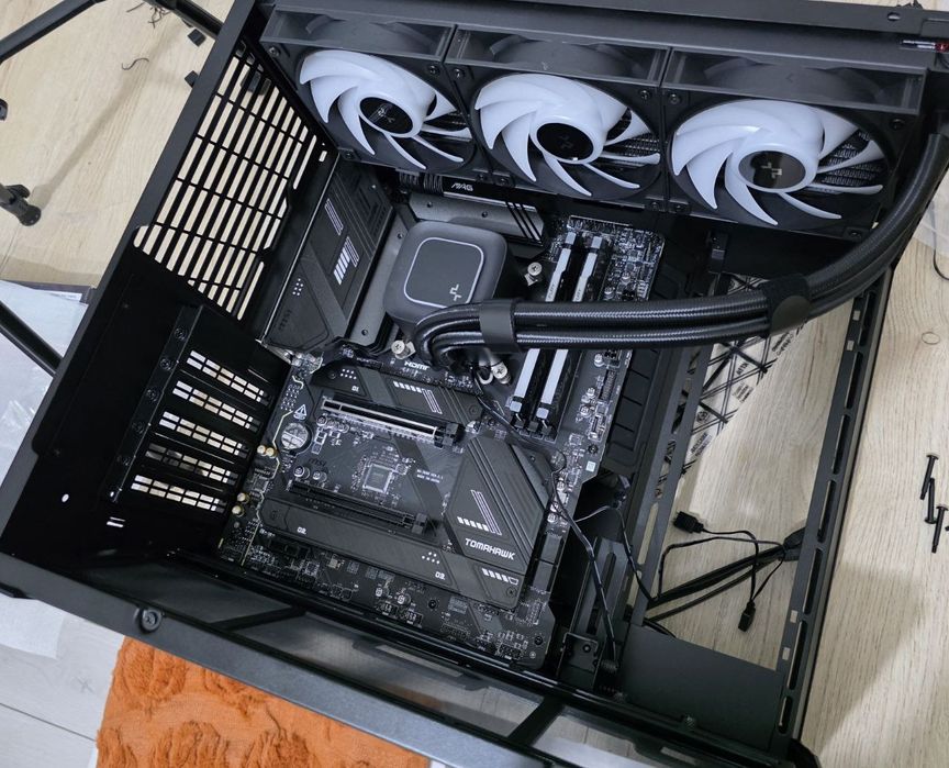 MSI MAG B760 Tomahawk Wi-Fi DDR5