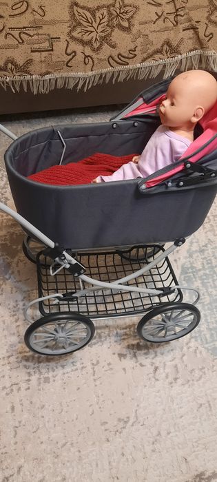 Коляска для кукол