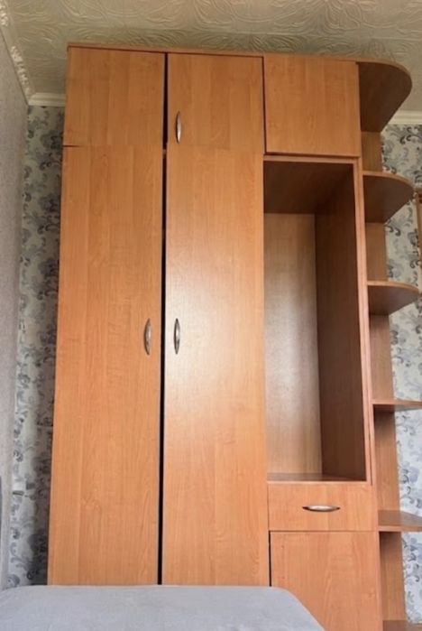 Продам шкаф в хорошем состоянии