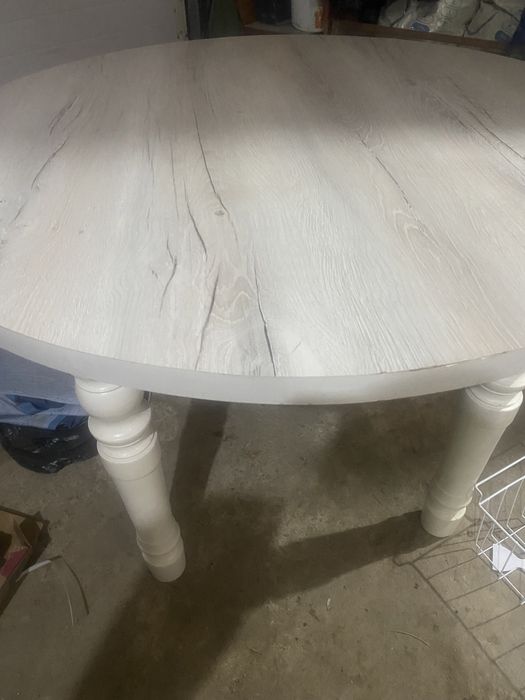 Стол круглый домалак