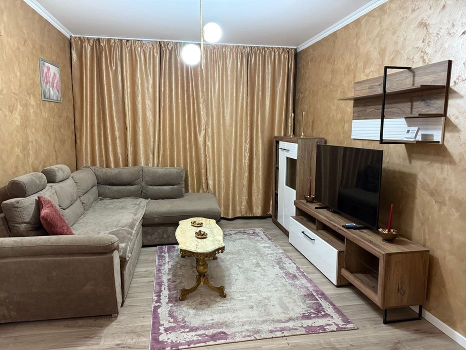 Apartament 2 camere 40mp zona centrala cu vedere spre parcul central