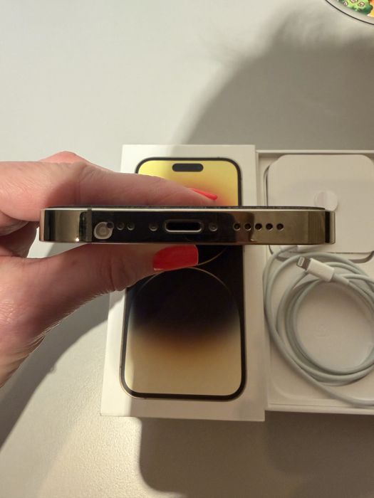 Iphone 14 Pro Gold 256 GB