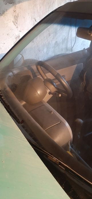 Авто машина Мазда автозам