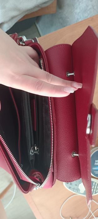 Новая кожаная сумка